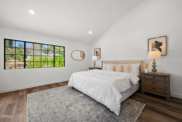 3851 4th Avenue, Glendale, CA 91214