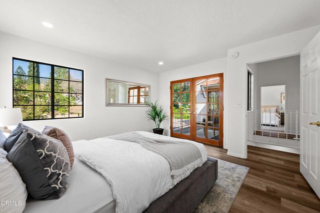 3851 4th Avenue, Glendale, CA 91214