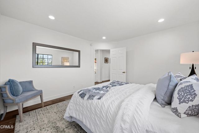 3851 4th Avenue, Glendale, CA 91214