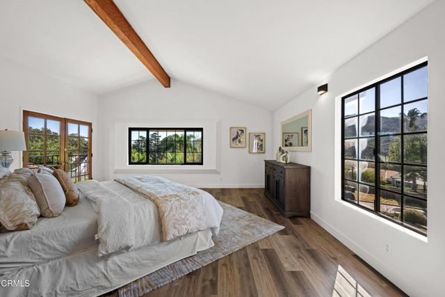 3851 4th Avenue, Glendale, CA 91214