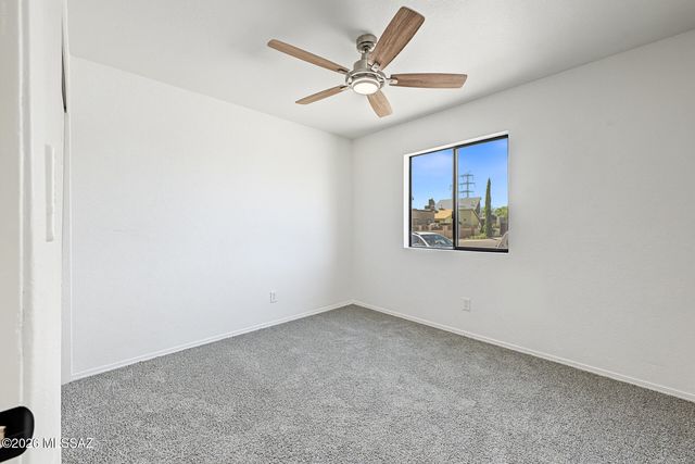 5655 S Cedar Breaks Drive, Tucson, AZ 85706