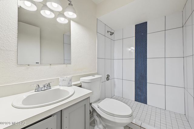 5655 S Cedar Breaks Drive, Tucson, AZ 85706