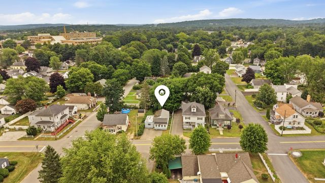 28 New Dunstable Road, Nashua, NH 03060