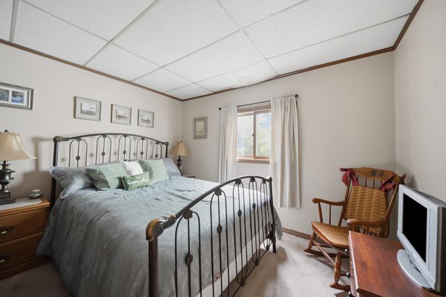 28 New Dunstable Road, Nashua, NH 03060