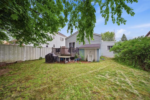 28 New Dunstable Road, Nashua, NH 03060