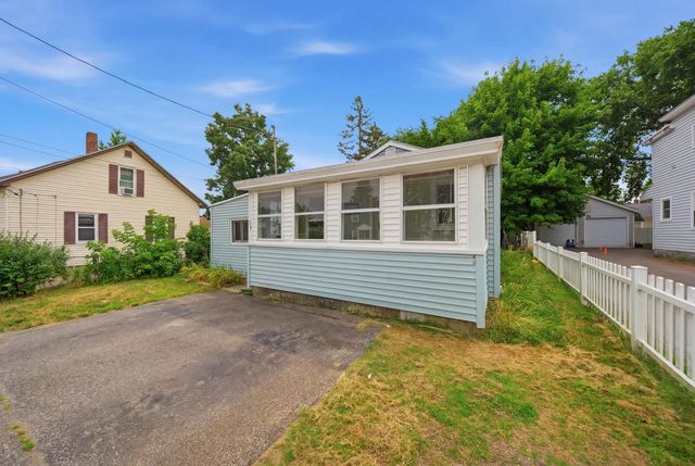 28 New Dunstable Road, Nashua, NH 03060