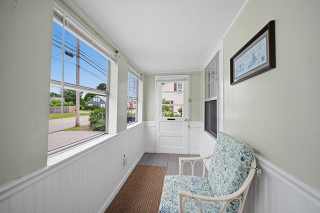 28 New Dunstable Road, Nashua, NH 03060