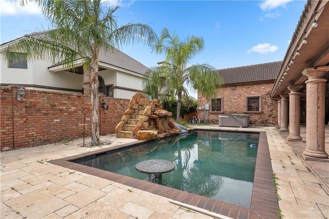2006 Brazos Court, Mission, TX 78572