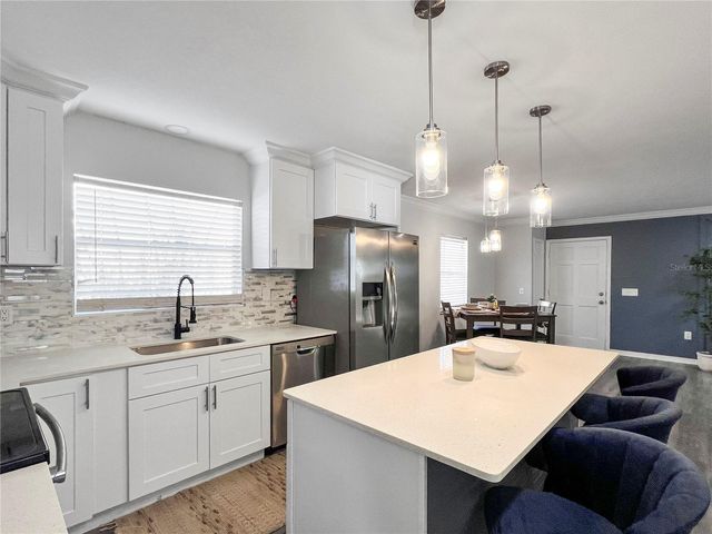 1008 37TH STREET W, Bradenton, FL 34205