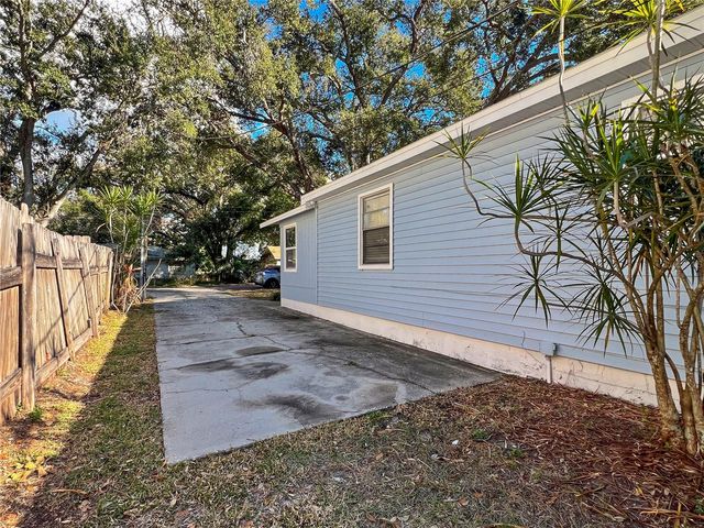 1008 37TH STREET W, Bradenton, FL 34205