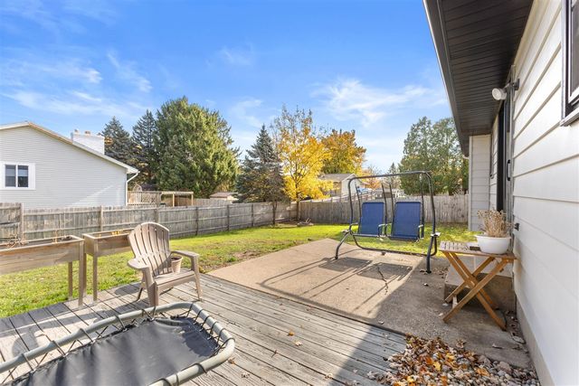 2754 Fairbrook Drive, Jenison, MI 49428