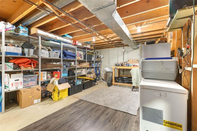 2754 Fairbrook Drive, Jenison, MI 49428