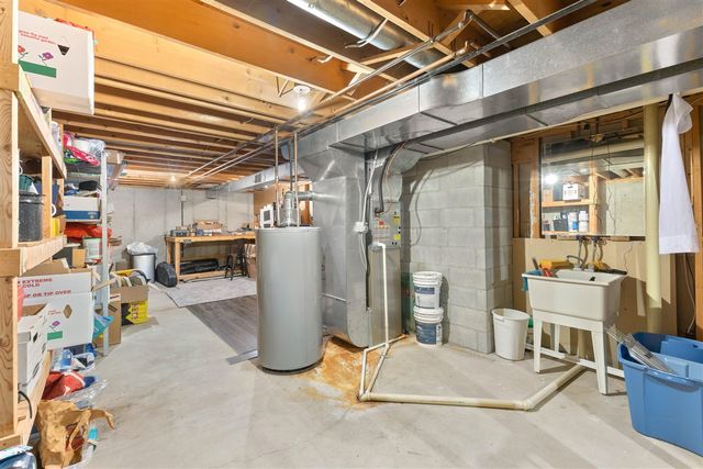 2754 Fairbrook Drive, Jenison, MI 49428