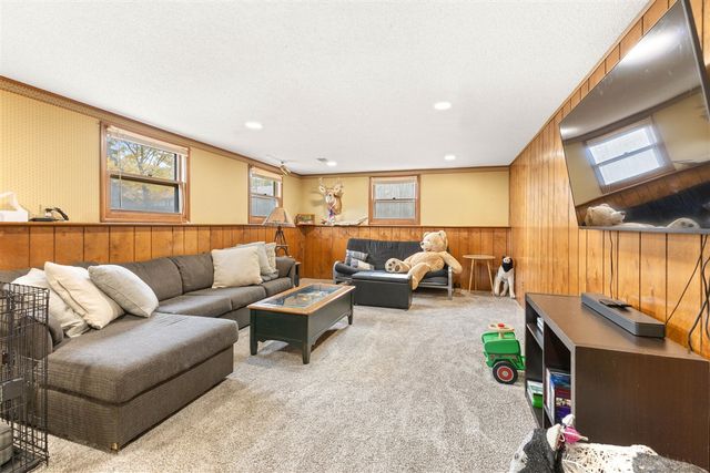 2754 Fairbrook Drive, Jenison, MI 49428