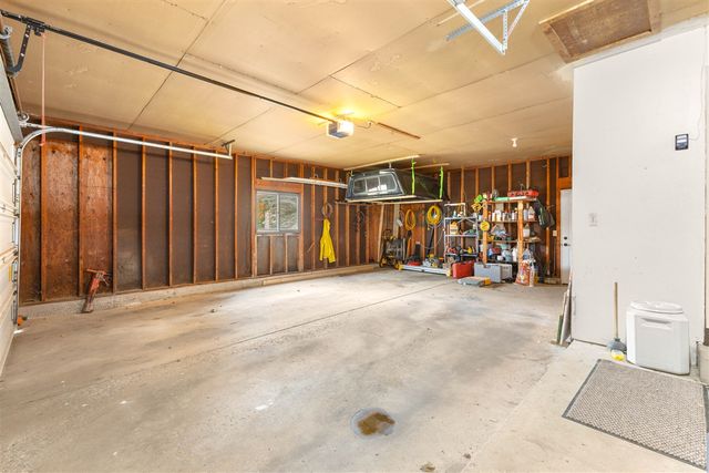 2754 Fairbrook Drive, Jenison, MI 49428