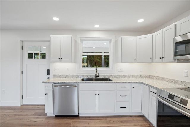 725 Route 129, Loudon, NH 03307