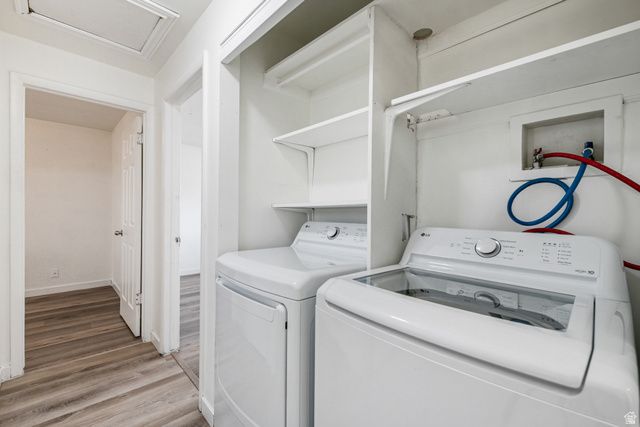 9822 S DARIN DR, Sandy, UT 84070