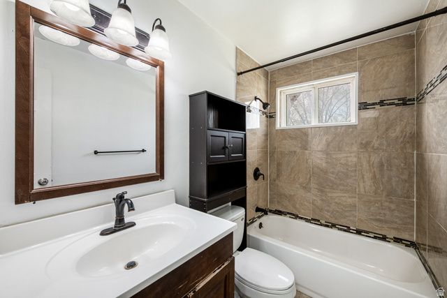 9822 S DARIN DR, Sandy, UT 84070