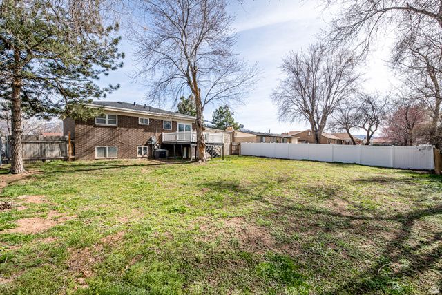 9822 S DARIN DR, Sandy, UT 84070