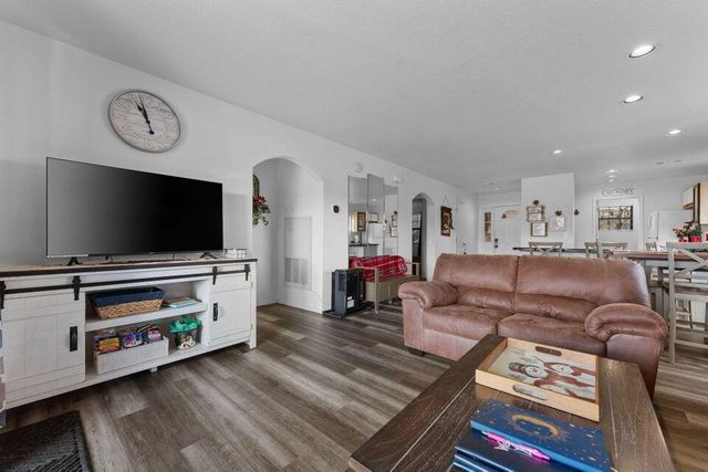 2700 Green Mountain Drive, 6-1, Branson, MO 65616