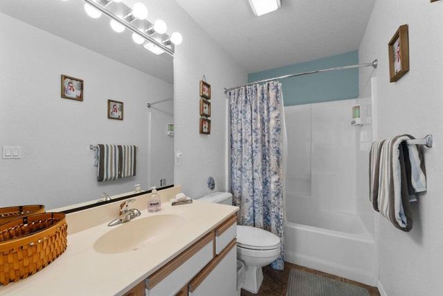 2700 Green Mountain Drive, 6-1, Branson, MO 65616