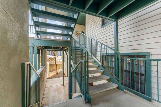 2700 Green Mountain Drive, 6-1, Branson, MO 65616