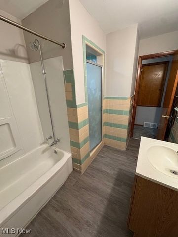 3718 Washington Boulevard, University Heights, OH 44118