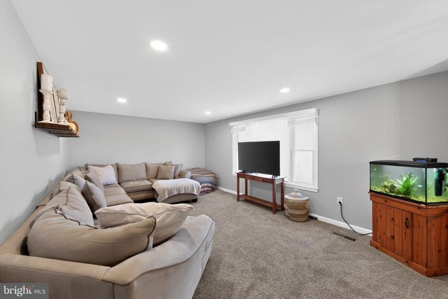 401 CHERRY HILL RD, Elkton, MD 21921