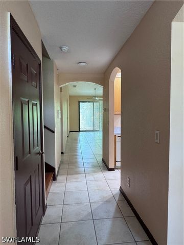7675 Meadow Lakes dr 1203, Naples, FL 34104