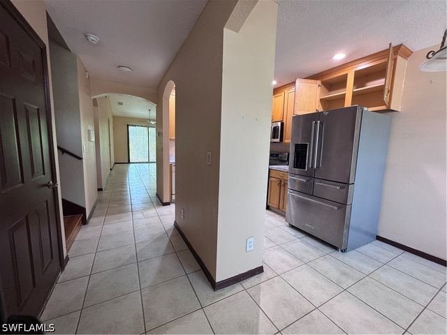 7675 Meadow Lakes dr 1203, Naples, FL 34104