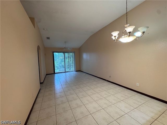 7675 Meadow Lakes dr 1203, Naples, FL 34104