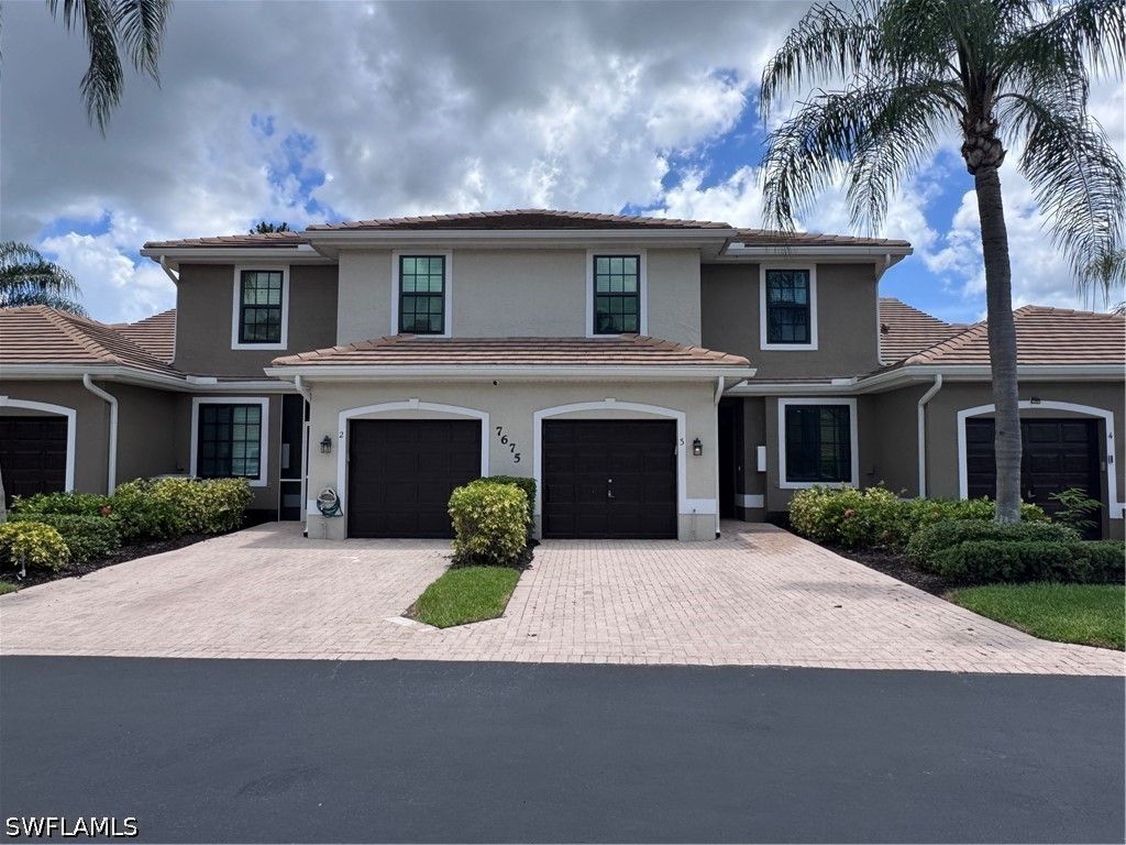 7675 Meadow Lakes dr 1203, Naples, FL 34104