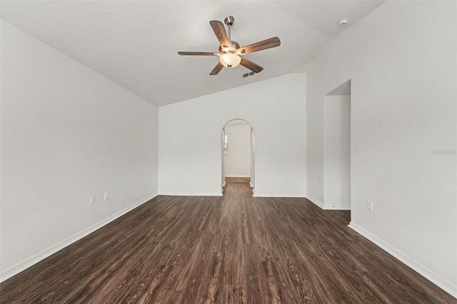 2007 ELMHURST LANE, Mascotte, FL 34753
