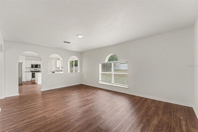 2007 ELMHURST LANE, Mascotte, FL 34753