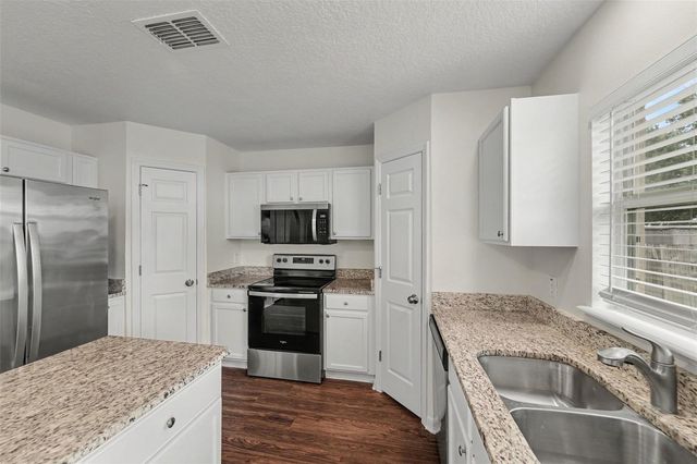 2007 ELMHURST LANE, Mascotte, FL 34753