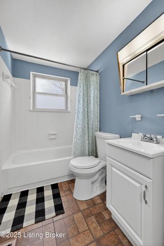 7019 Ashby Ln Ln, Louisville, KY 40272