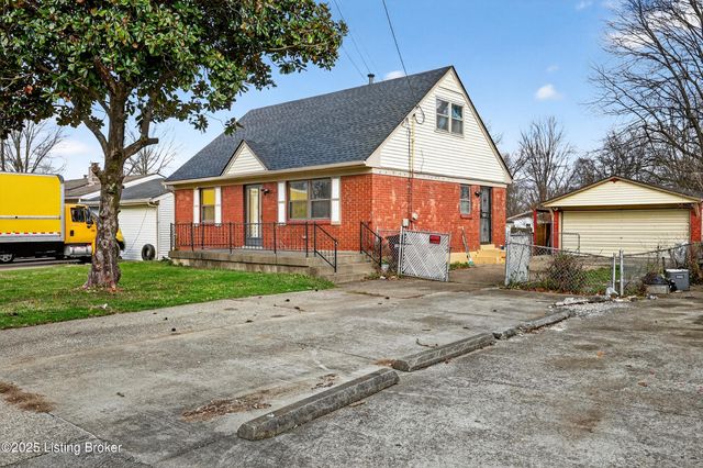 7019 Ashby Ln Ln, Louisville, KY 40272