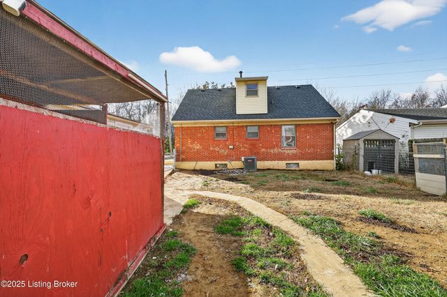 7019 Ashby Ln Ln, Louisville, KY 40272