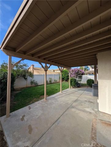 886 OAKLAND HILLS, Banning, CA 92220