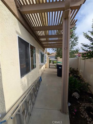 886 OAKLAND HILLS, Banning, CA 92220