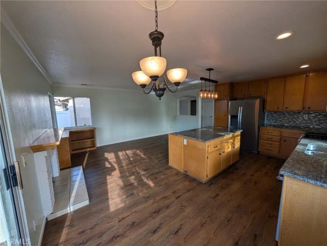 886 OAKLAND HILLS, Banning, CA 92220