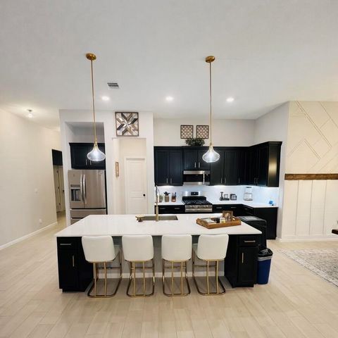 4334 Redford Valley Road, Rosharon, TX 77583