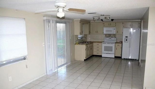 3742 DARLINGTON ROAD, Holiday, FL 34691