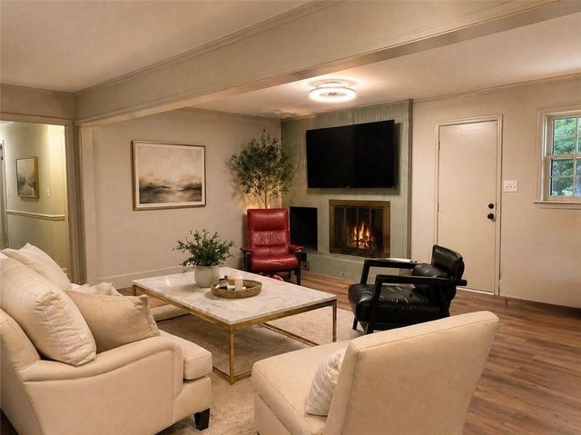 640 Smithstone Road SE, Marietta, GA 30067