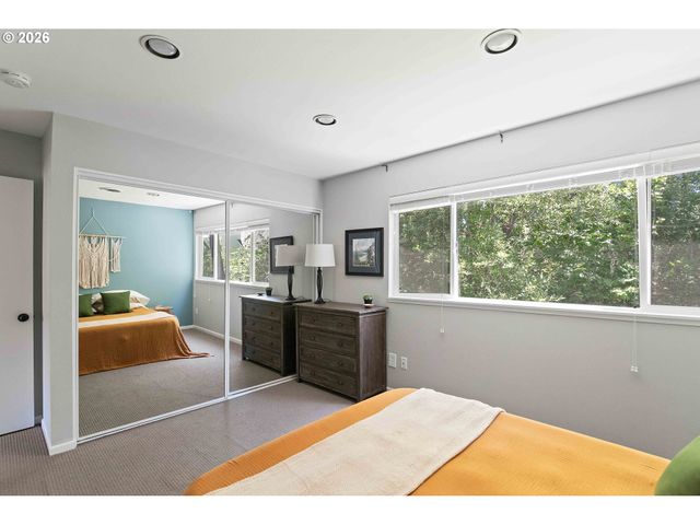 17585 Nw SHOREWOOD Dr, Beaverton, OR 97006