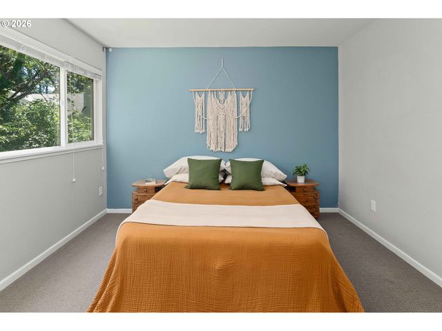 17585 Nw SHOREWOOD Dr, Beaverton, OR 97006