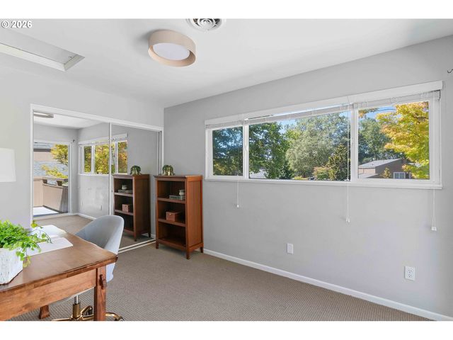 17585 Nw SHOREWOOD Dr, Beaverton, OR 97006