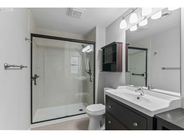 17585 Nw SHOREWOOD Dr, Beaverton, OR 97006
