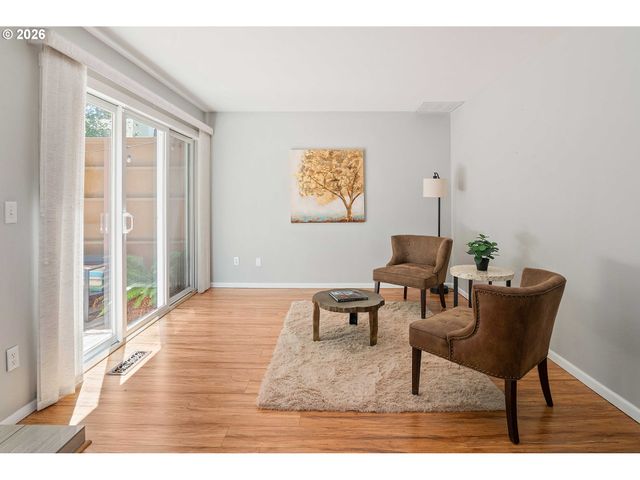 17585 Nw SHOREWOOD Dr, Beaverton, OR 97006