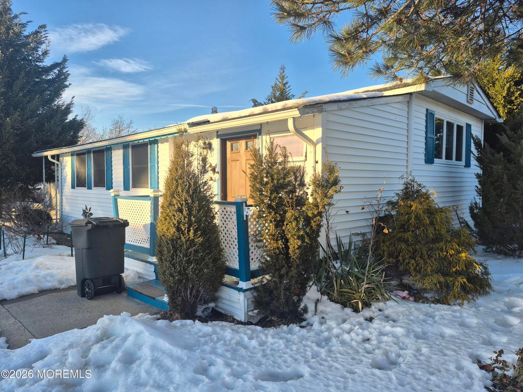 1881 W Route 37 W 287, Manchester, NJ 08759